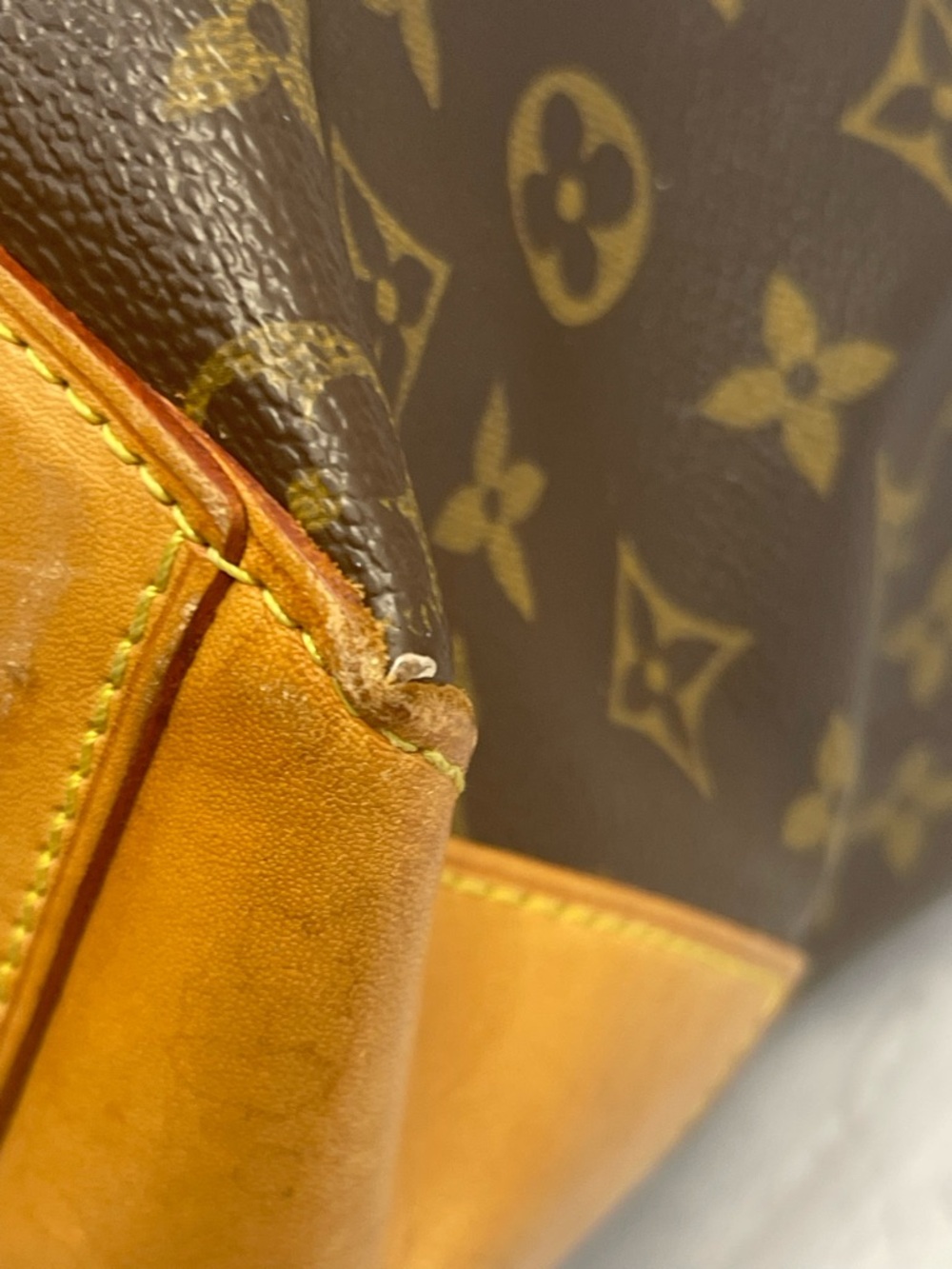 Louis Vuitton Vintage Monogram Coated Canvas Cabas Mezzo Tote - Preowned - Picture 14 of 16